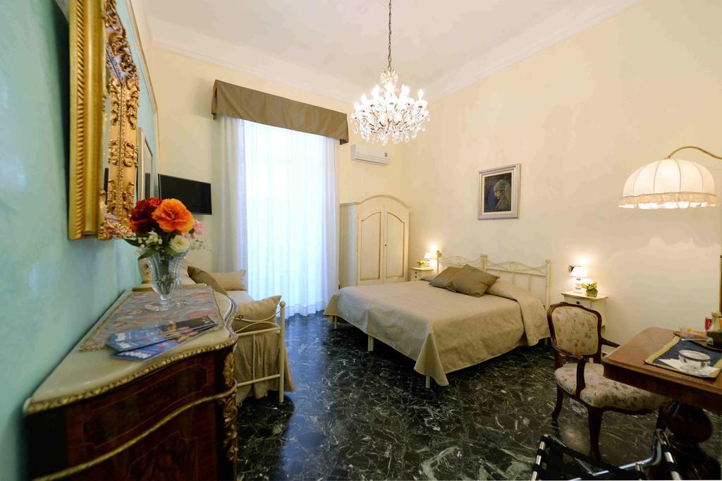 B&B Residenza Via Dei Mille Napoli Bagian luar foto